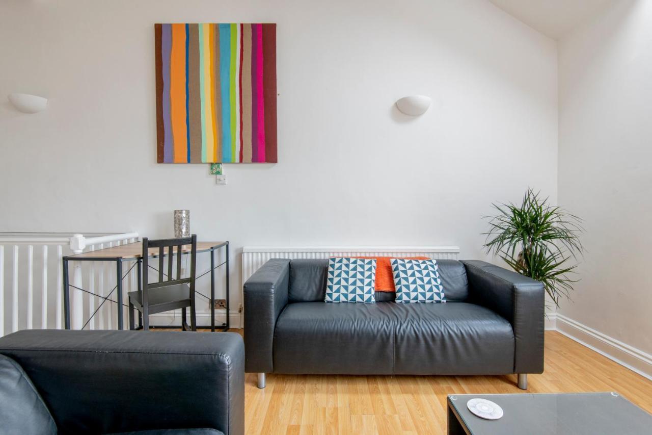Fantastic 3 Bed Brighton House- Sleeps 6- Superfast Wifi And Garage Apartment Exterior foto